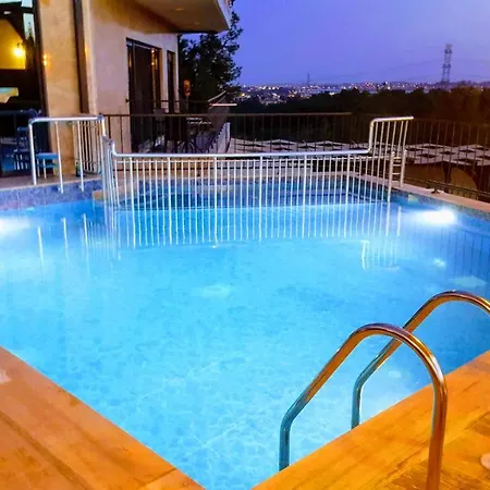 Séjour à la campagne Villa15 Lodge, Five-star 5bd 5-5ba Access With Pool , Gym, Sauna, Alfresco Dining & Garden *