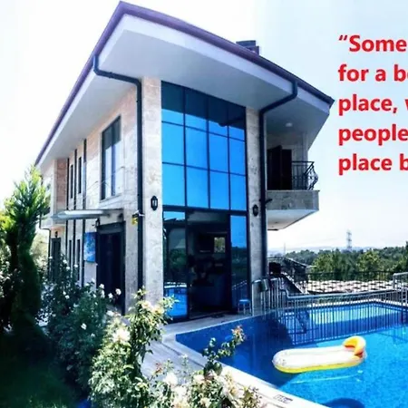 Villa15 Lodge, Five-star 5bd 5-5ba Access With Pool , Gym, Sauna, Alfresco Dining & Garden Manavgat